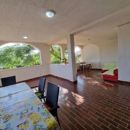 Barbat na Rabu Apartment Grbac מראה חיצוני תמונה