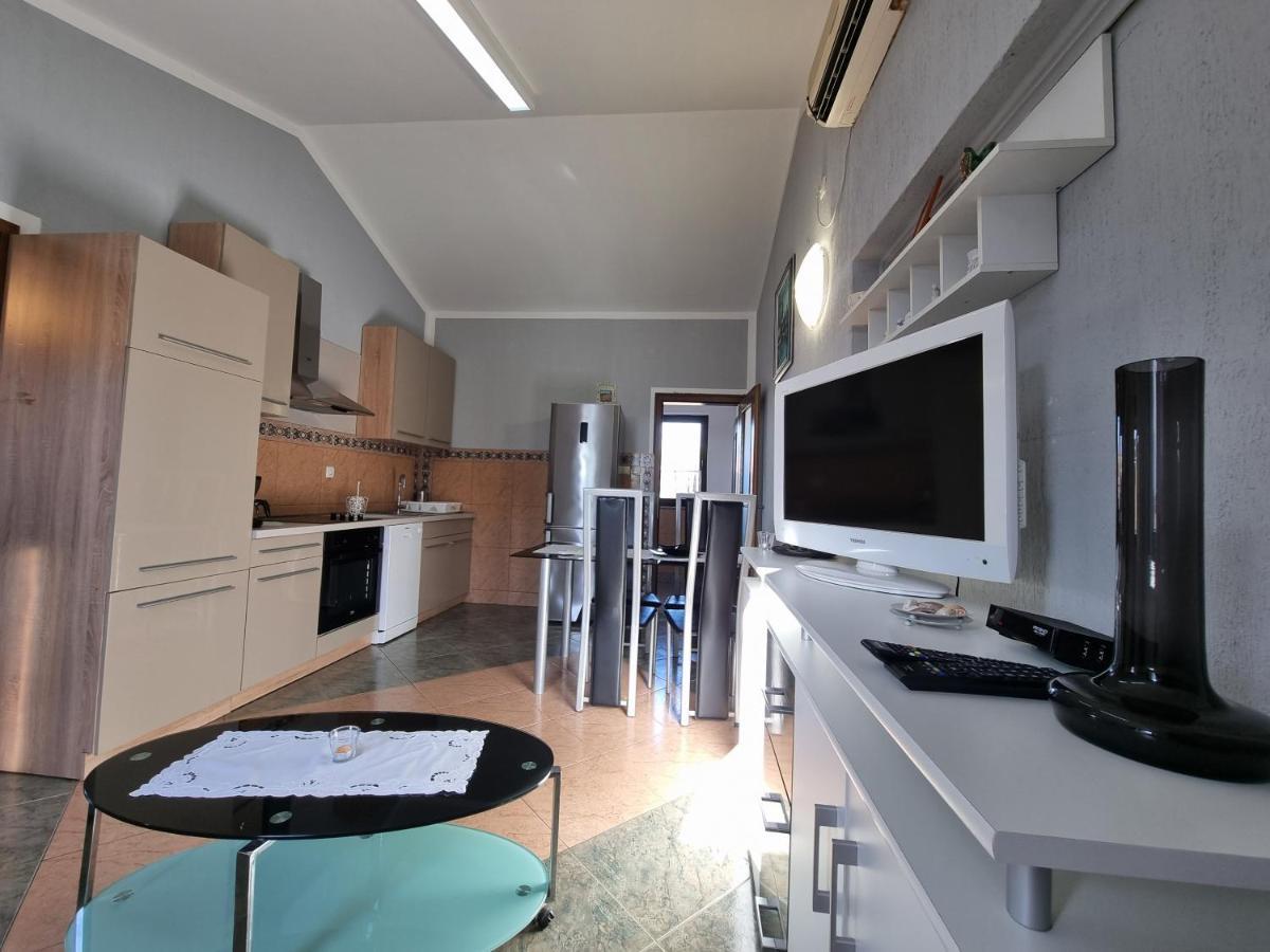 Barbat na Rabu Apartment Grbac מראה חיצוני תמונה